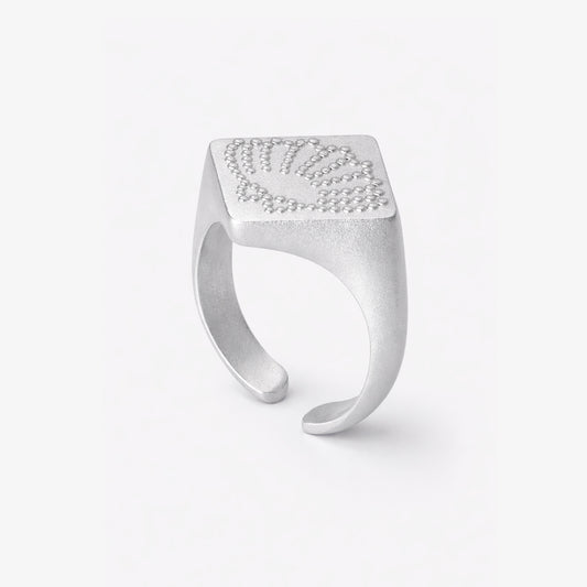 silver dotted signet ring